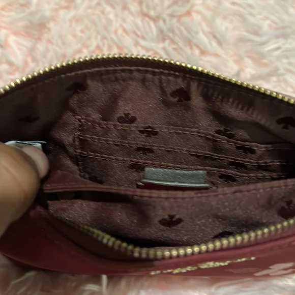 Kate Spade wristlet - Picture 4 of 5